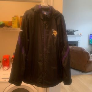 Minnesota Vikings lined jacket with a hood, XL NFL lined jacket